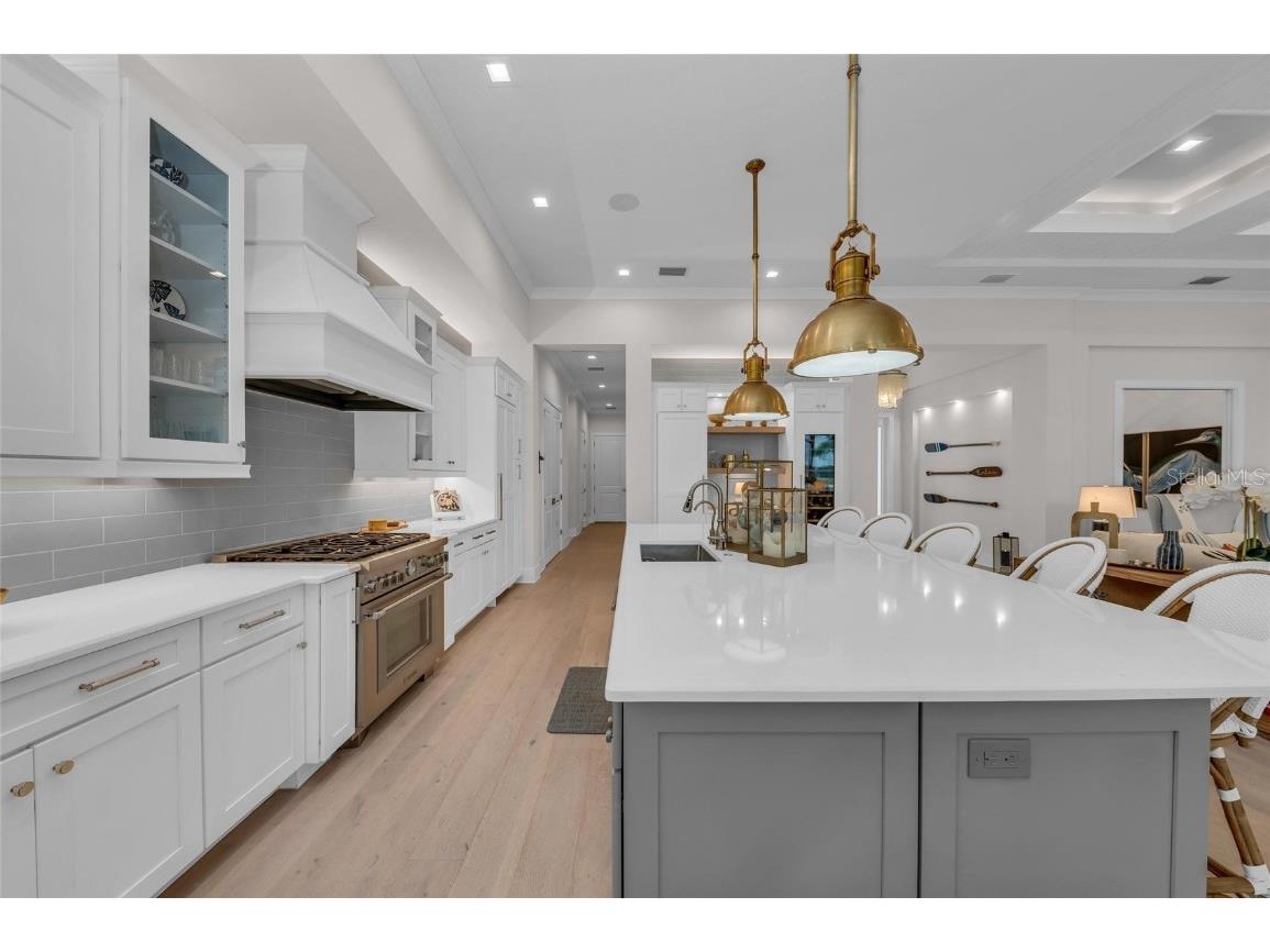 8847 Colonels Court Sarasota FL 34240 A4644165 image13