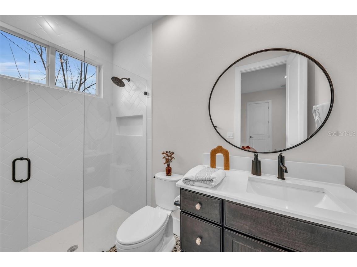 8847 Colonels Court Sarasota FL 34240 A4644165 image36