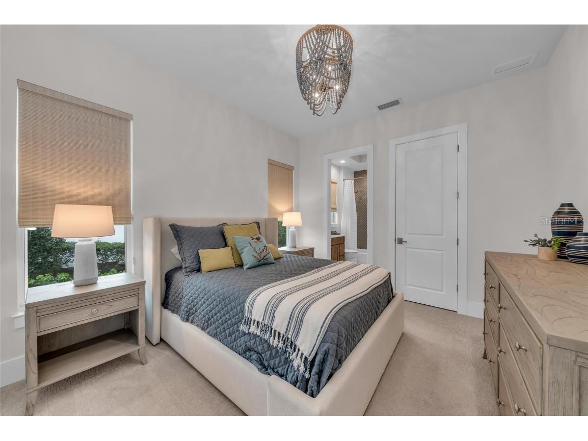 8847 Colonels Court Sarasota FL 34240 A4644165 image37