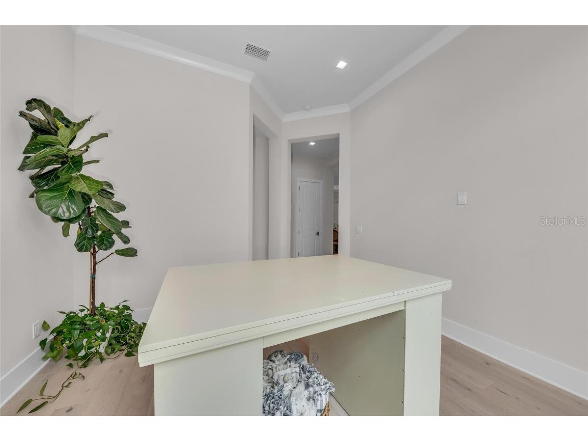 8847 Colonels Court Sarasota FL 34240 A4644165 image41