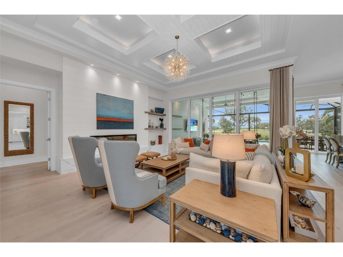 8847 Colonels Court Sarasota FL 34240 A4644165 image6