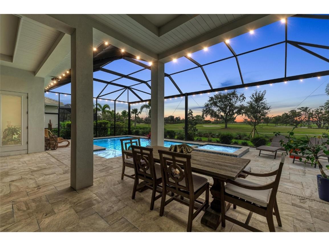 8847 Colonels Court Sarasota FL 34240 A4644165 image60