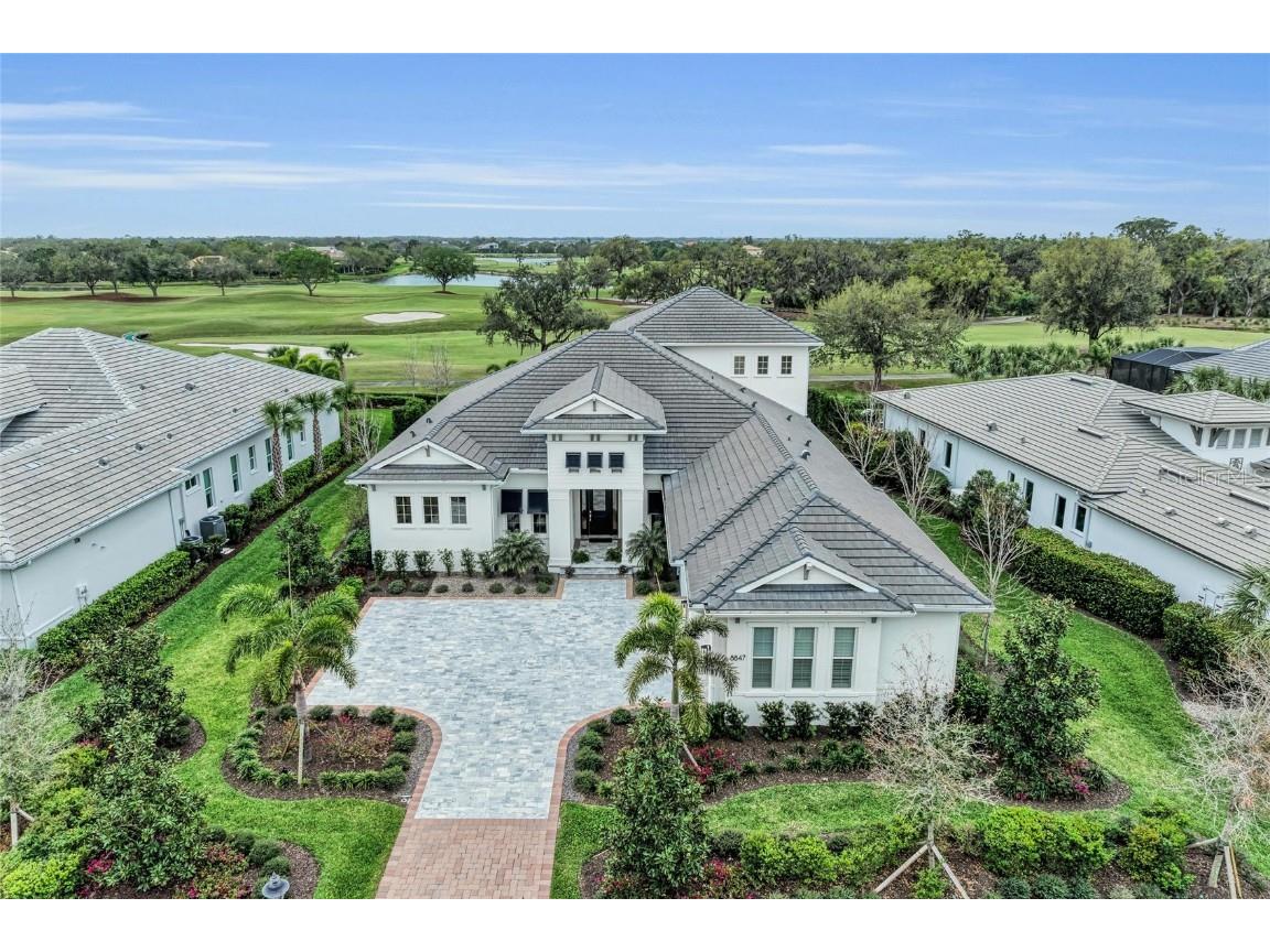 8847 Colonels Court Sarasota FL 34240 A4644165 image68
