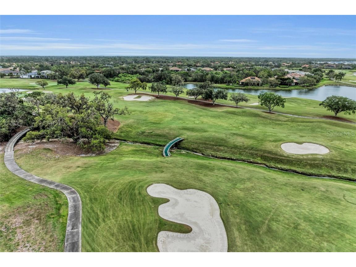 8847 Colonels Court Sarasota FL 34240 A4644165 image73