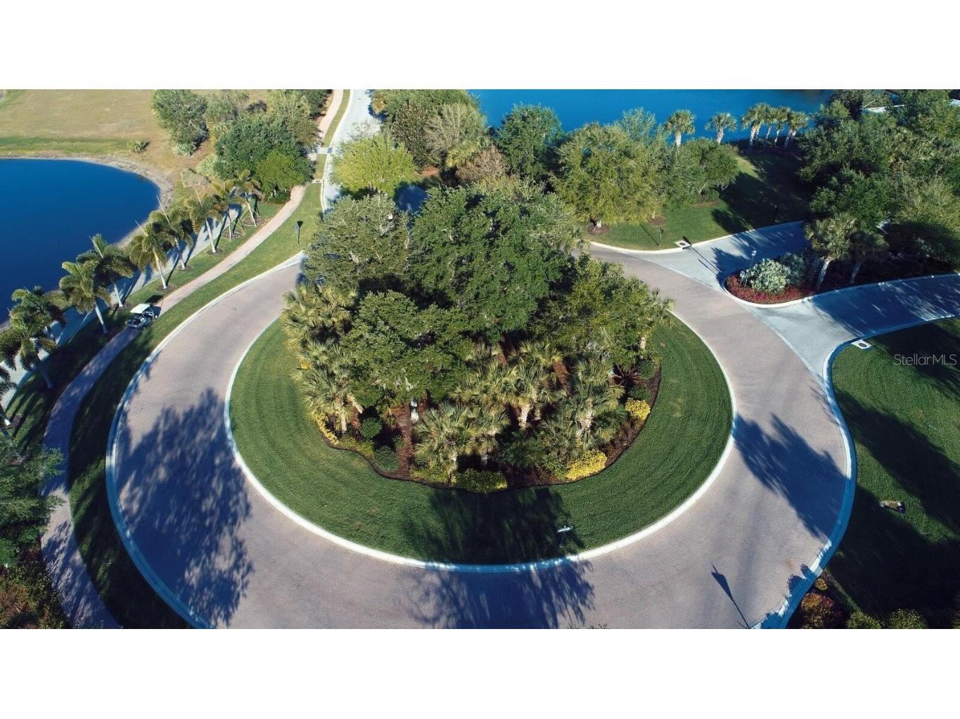 8847 Colonels Court Sarasota FL 34240 A4644165 image87