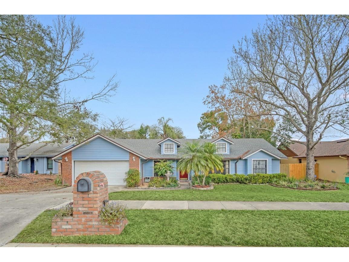 8847 Rose Hill Drive Orlando FL 32818 A4625672 image1