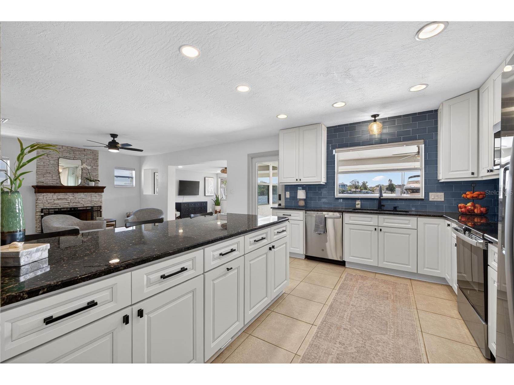 8848 Sunlit Cove Drive NE Saint Petersburg FL 33702 TB8486599 image25
