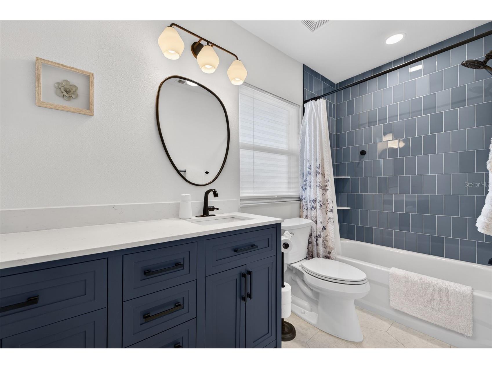 8848 Sunlit Cove Drive NE Saint Petersburg FL 33702 TB8486599 image31
