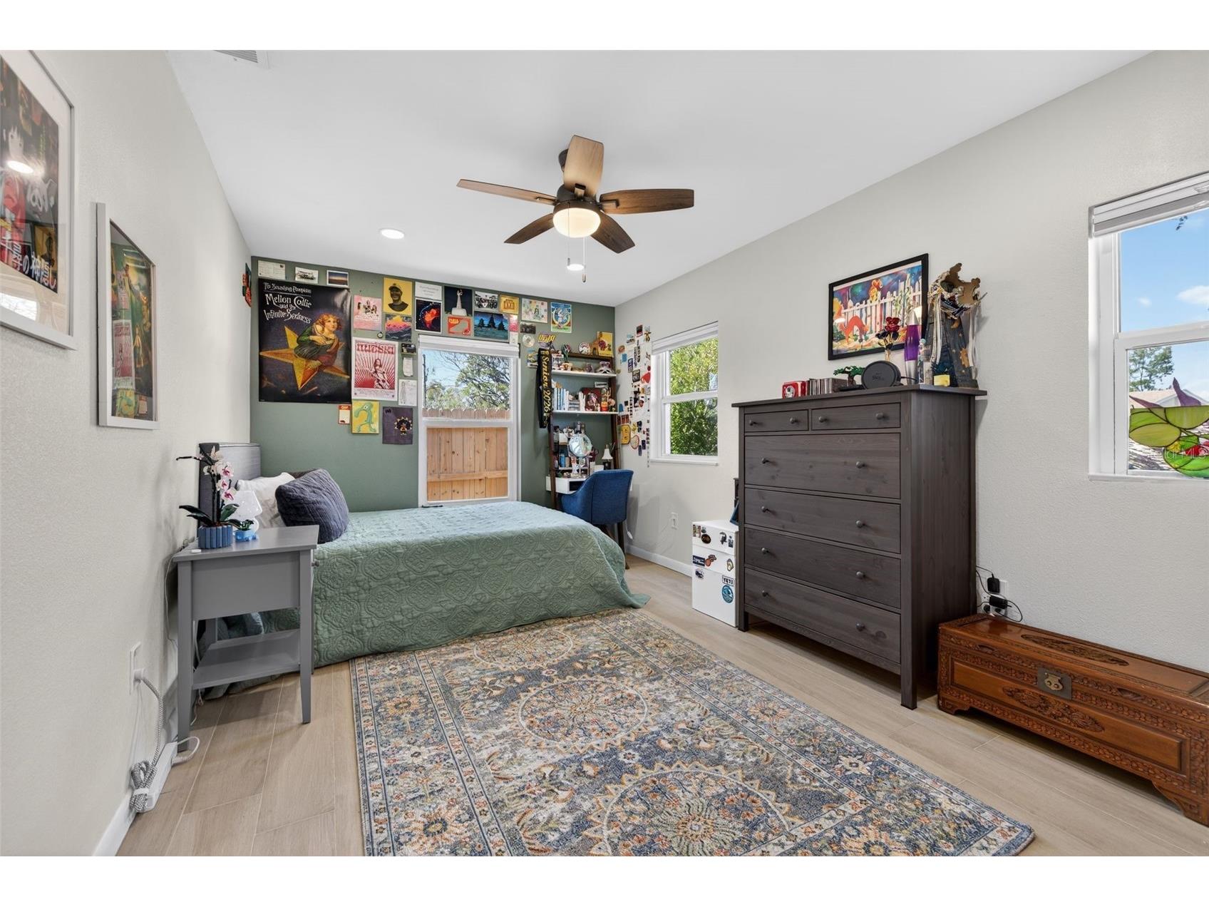8848 Sunlit Cove Drive NE Saint Petersburg FL 33702 TB8486599 image32