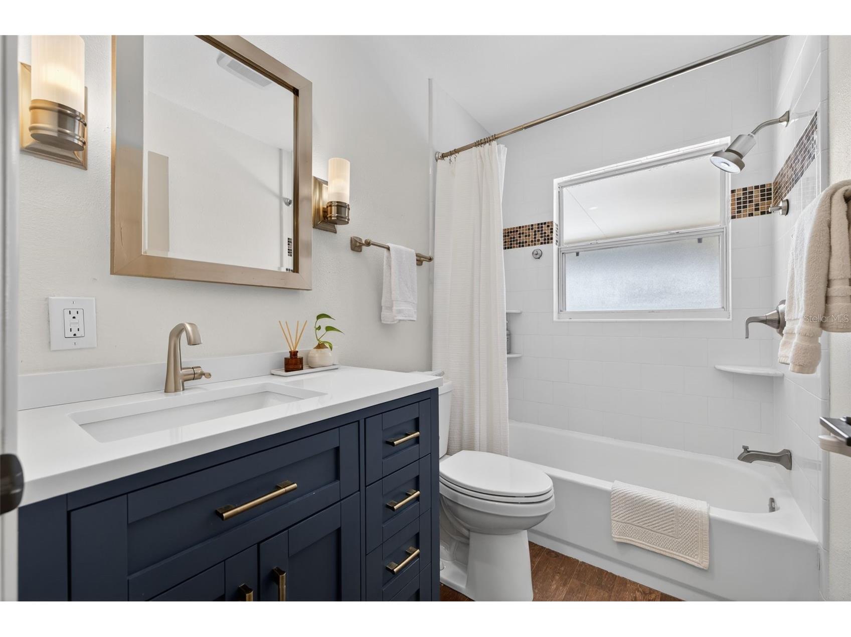 8848 Sunlit Cove Drive NE Saint Petersburg FL 33702 TB8486599 image36