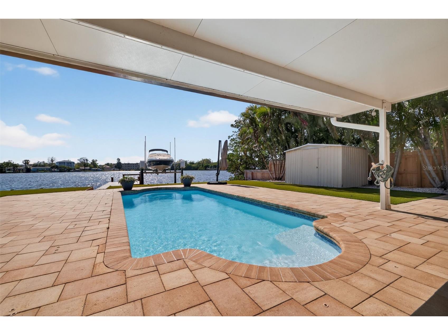 8848 Sunlit Cove Drive NE Saint Petersburg FL 33702 TB8486599 image41