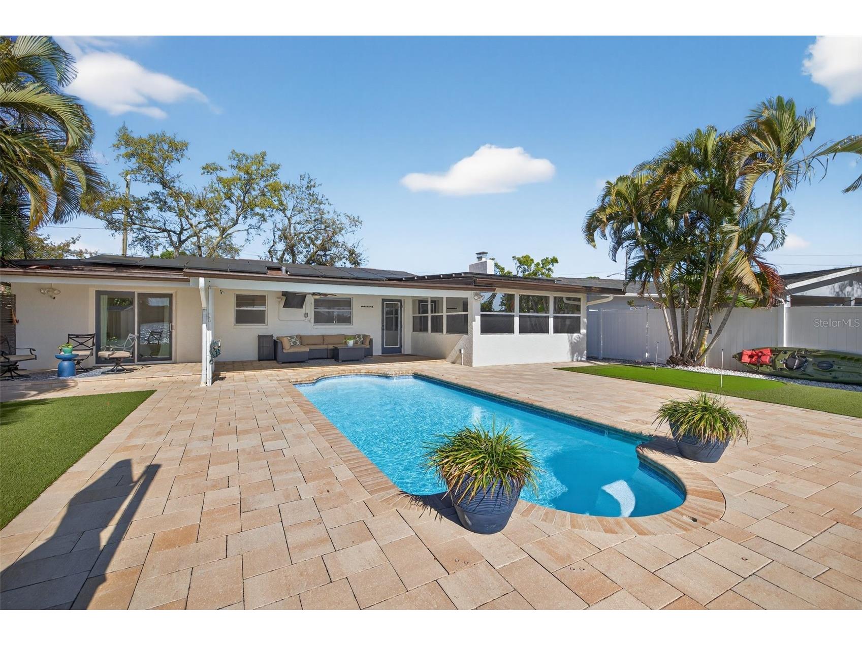 8848 Sunlit Cove Drive NE Saint Petersburg FL 33702 TB8486599 image42