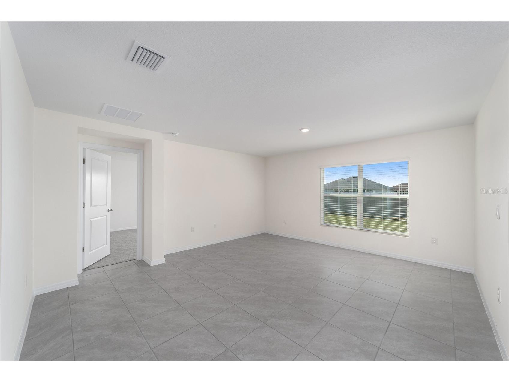 8848 SW 49th Circle Ocala FL 34476 OM724885 image4