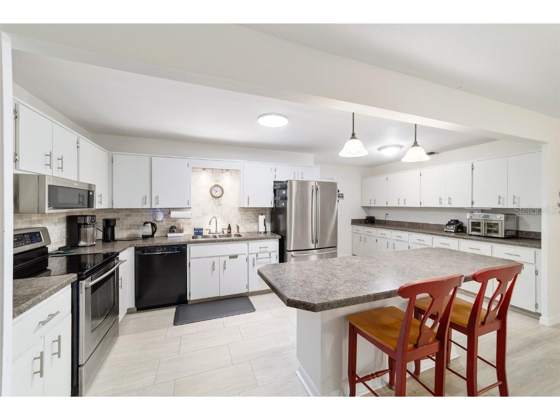 8848 SW 96th Lane #B Ocala FL 34481 OM712315 image13