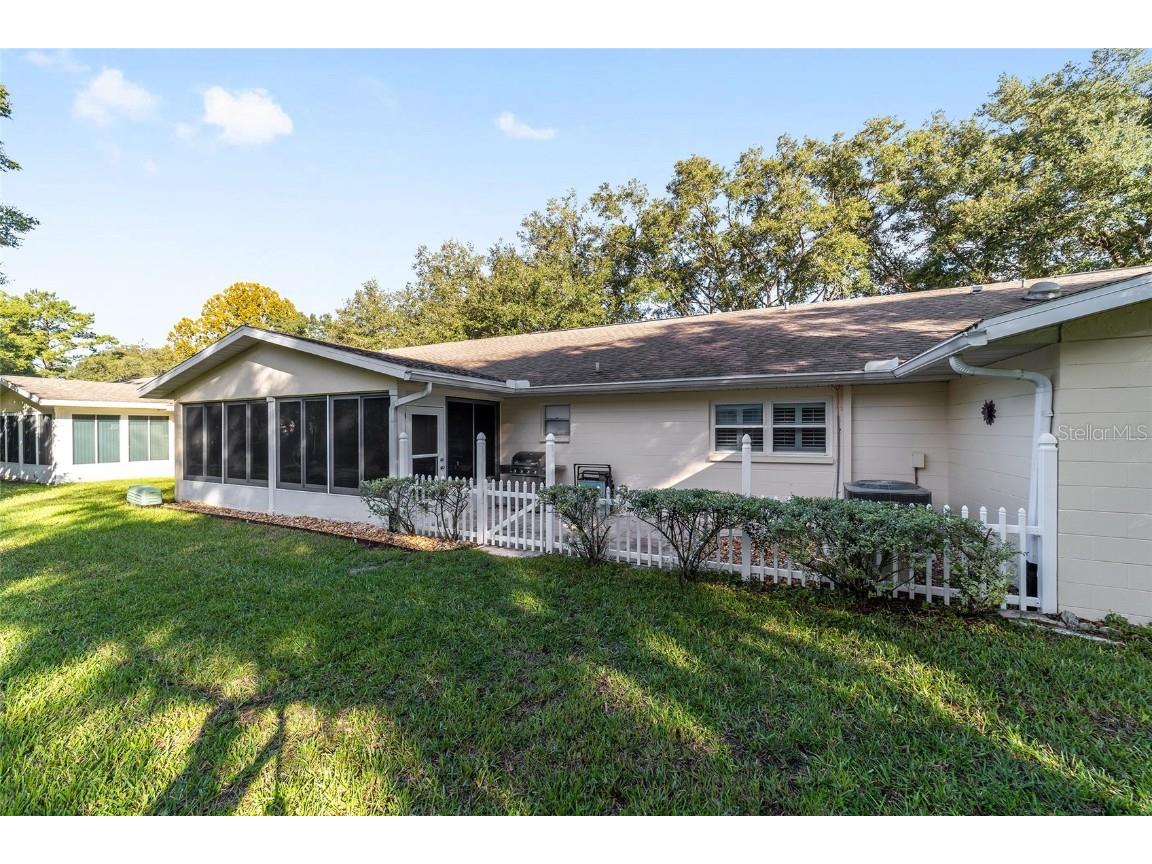 8848 SW 96th Lane #B Ocala FL 34481 OM712315 image32