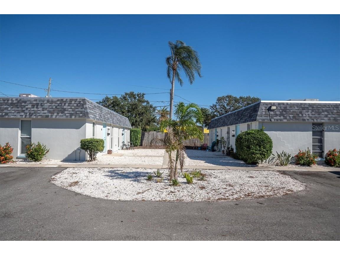 885 Beltrees Street Dunedin FL 34698 TB8325784 image1