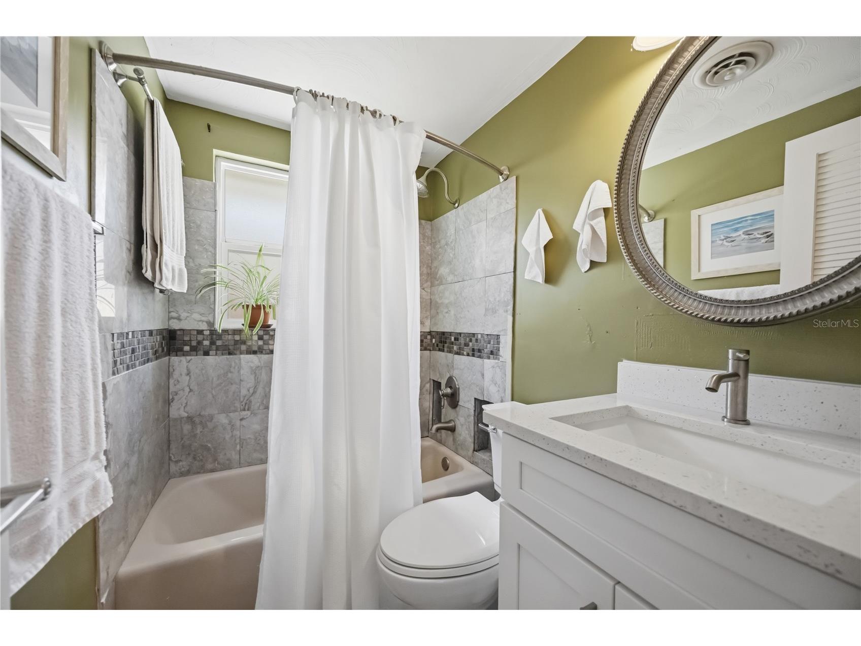 885 E 3rd Street Englewood FL 34223 C7525601 image17