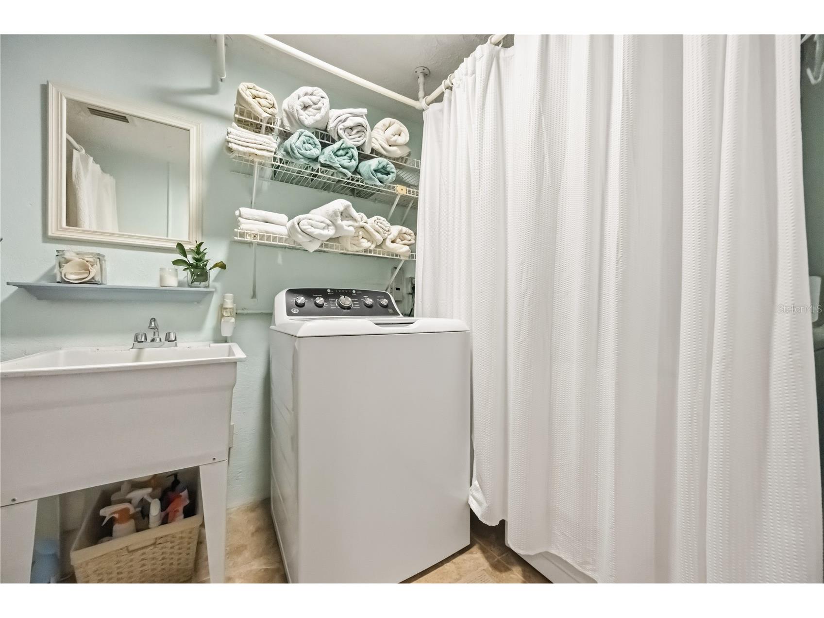 885 E 3rd Street Englewood FL 34223 C7525601 image21