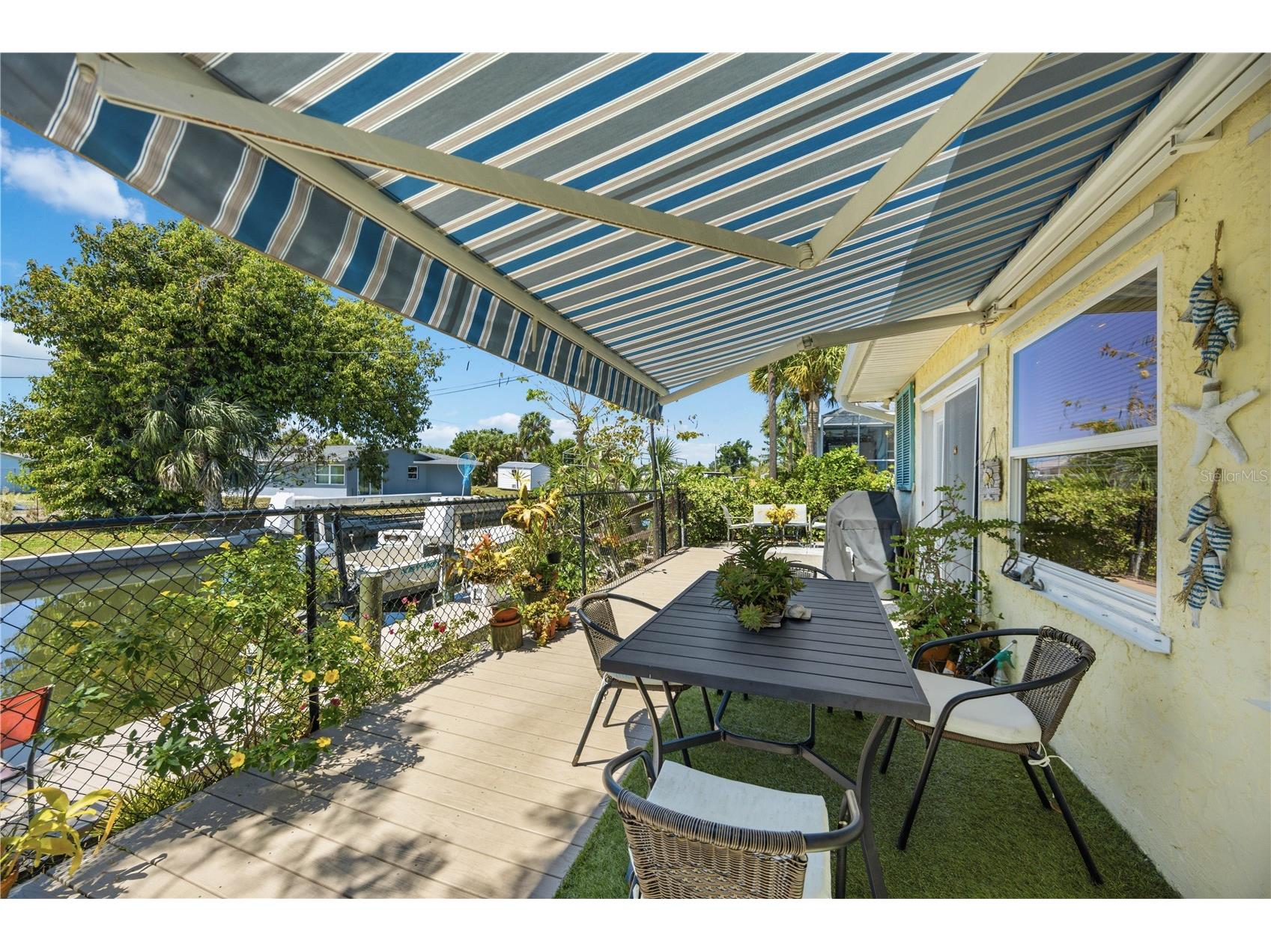 885 E 3rd Street Englewood FL 34223 C7525601 image26