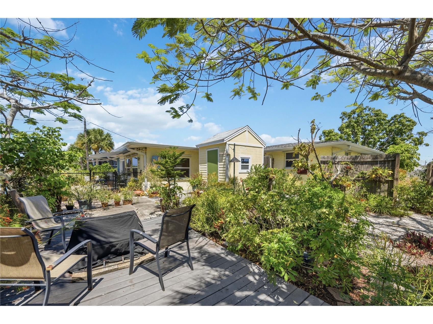 885 E 3rd Street Englewood FL 34223 C7525601 image28