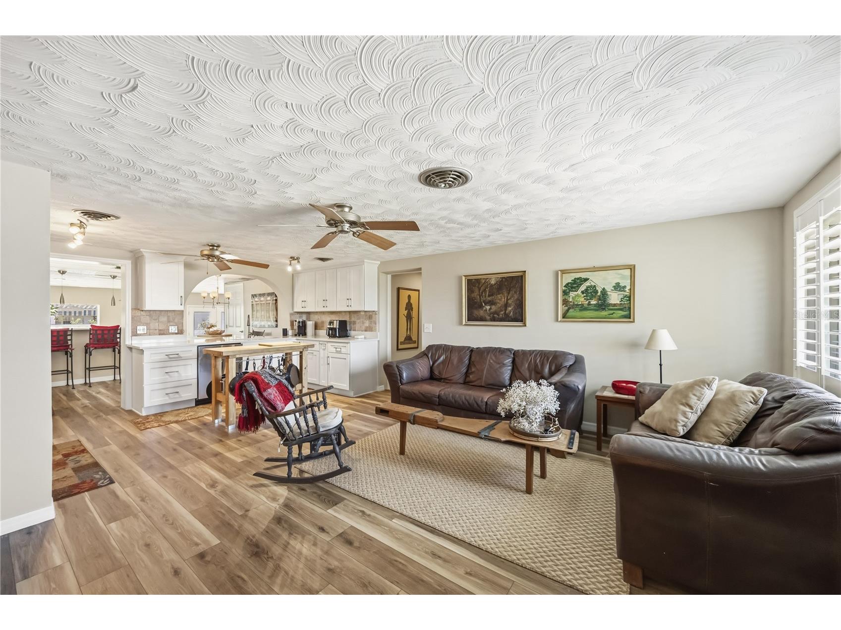 885 E 3rd Street Englewood FL 34223 C7525601 image4