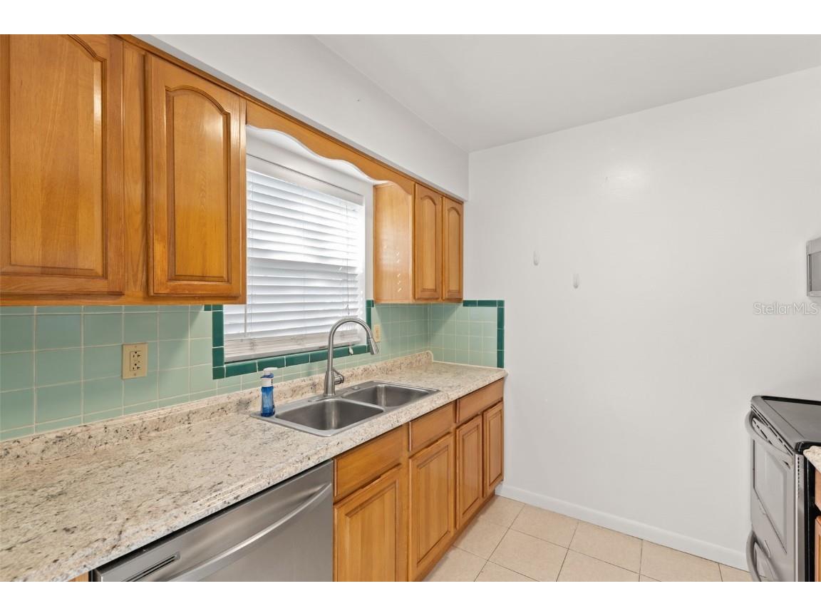 885 James Street Dunedin FL 34698 TB8451974 image12