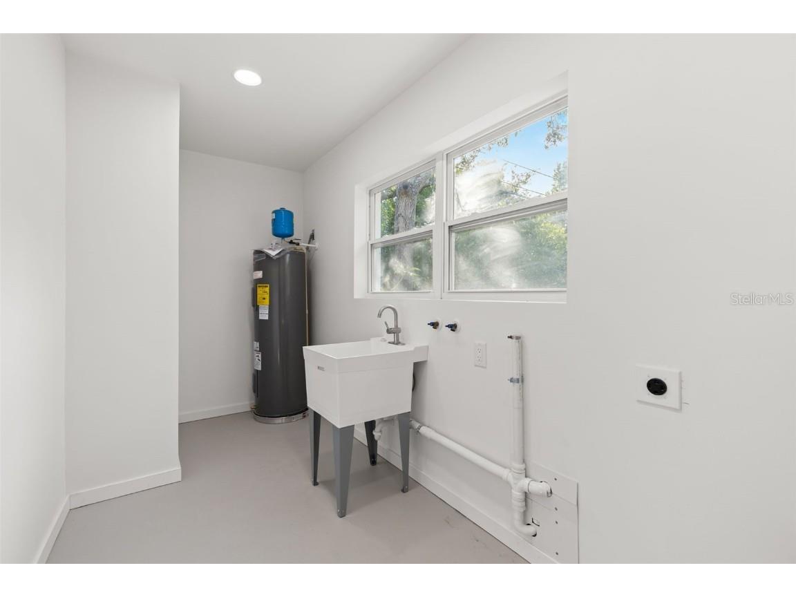 885 James Street Dunedin FL 34698 TB8451974 image23