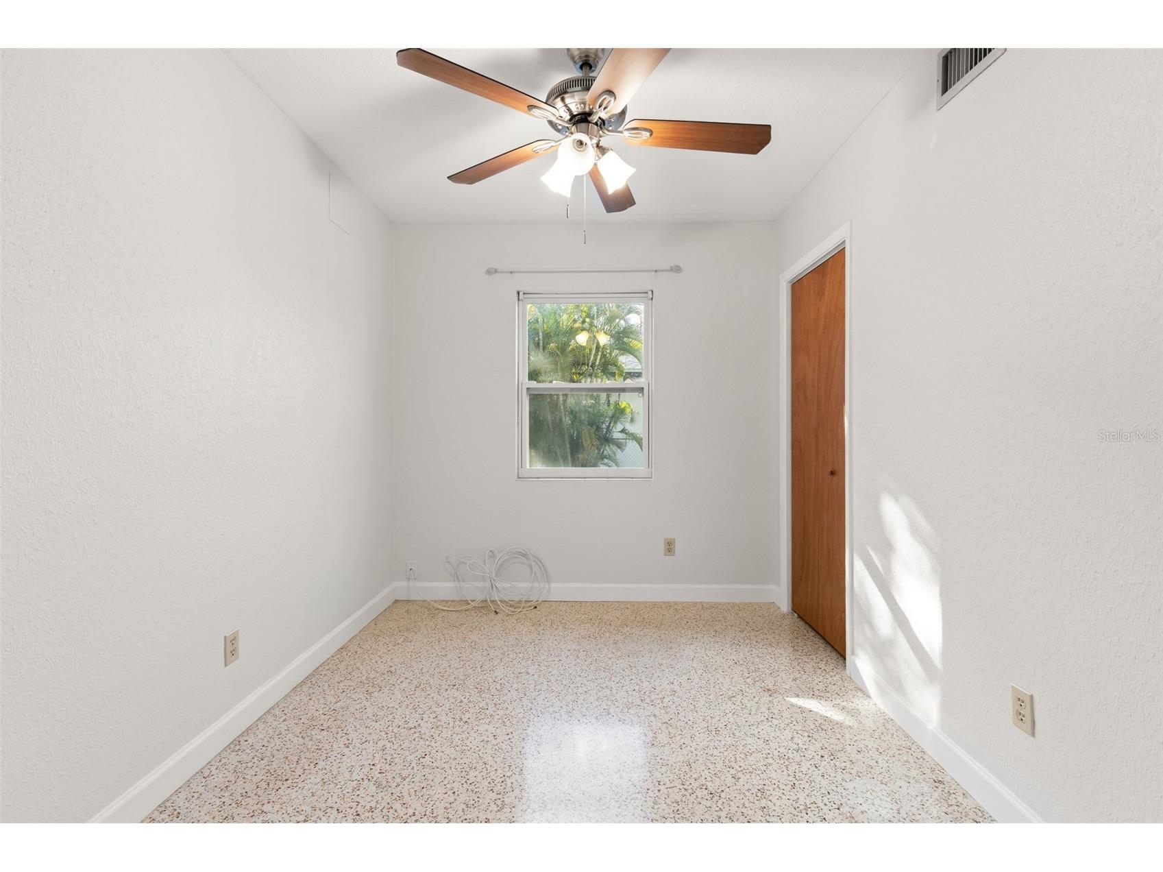 885 James Street Dunedin FL 34698 TB8471302 image12