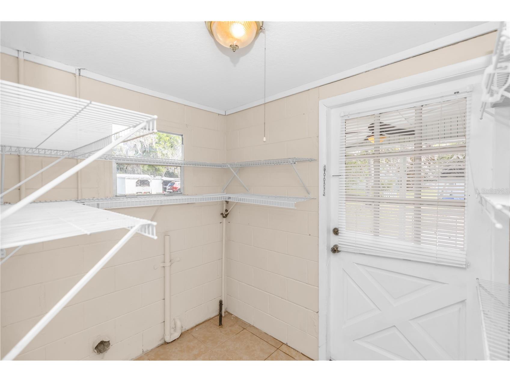 885 W Wisconsin Avenue Orange City FL 32763 O6391728 image15