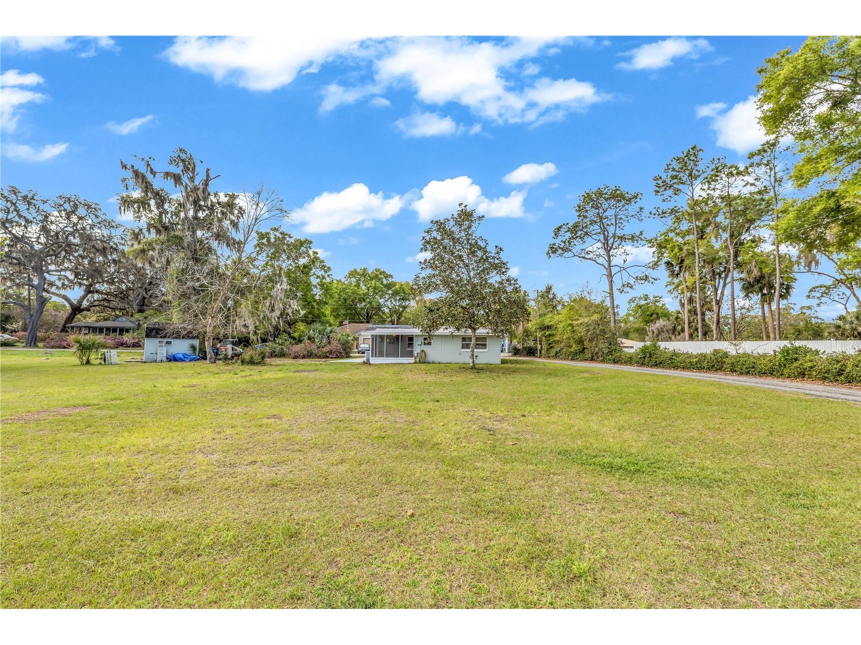 885 W Wisconsin Avenue Orange City FL 32763 O6391728 image21