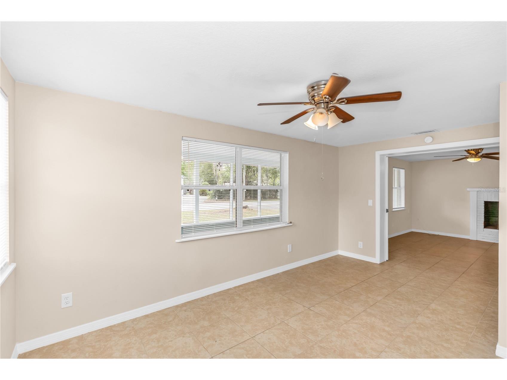 885 W Wisconsin Avenue Orange City FL 32763 O6391728 image7