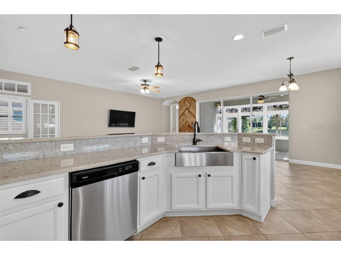 8852 Bridgeport Bay Circle Mount Dora FL 32757 - LAKES OF MOUNT DORA G5102771 image16