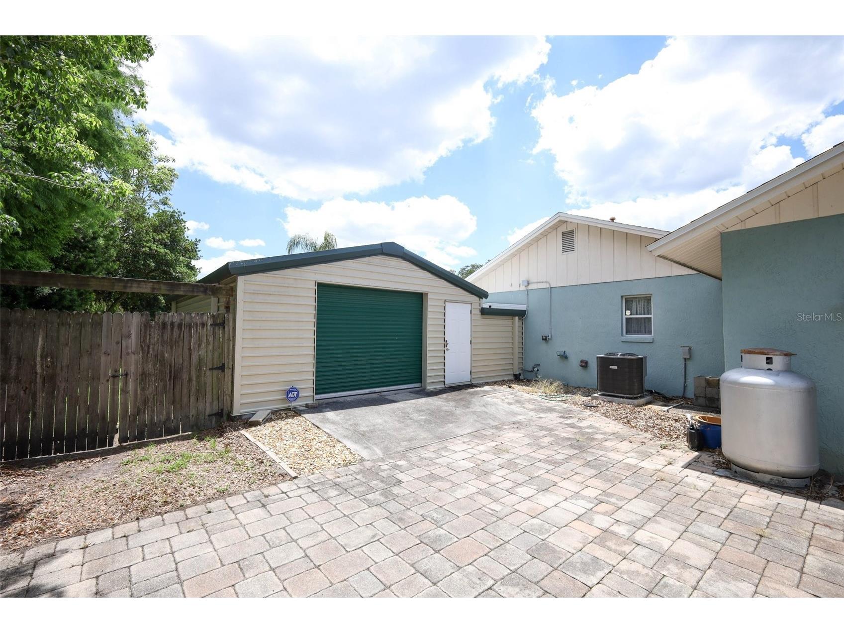 8852 El Prado Avenue Orlando FL 32825 O6407422 image56