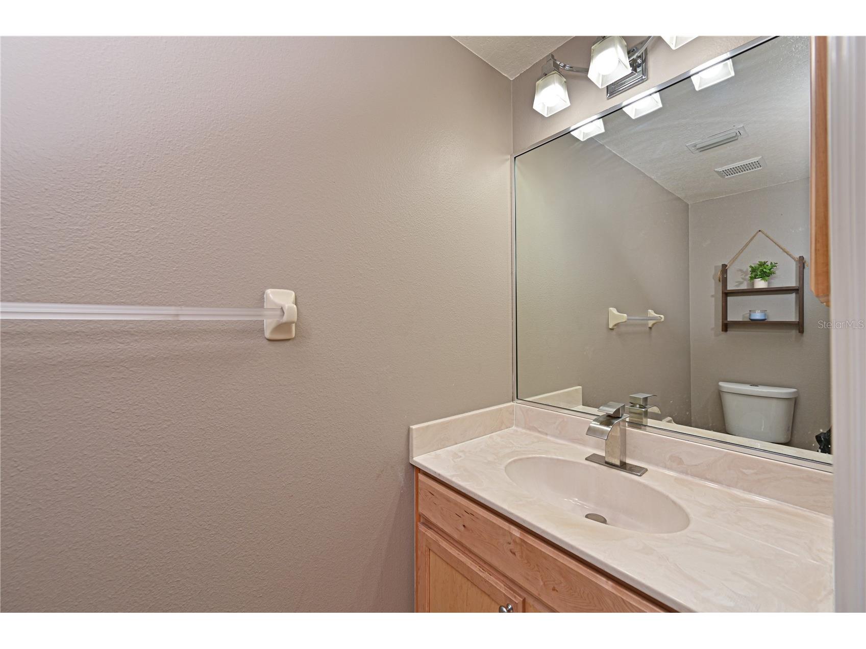 8852 Founders Circle Palmetto FL 34221 A4685276 image10