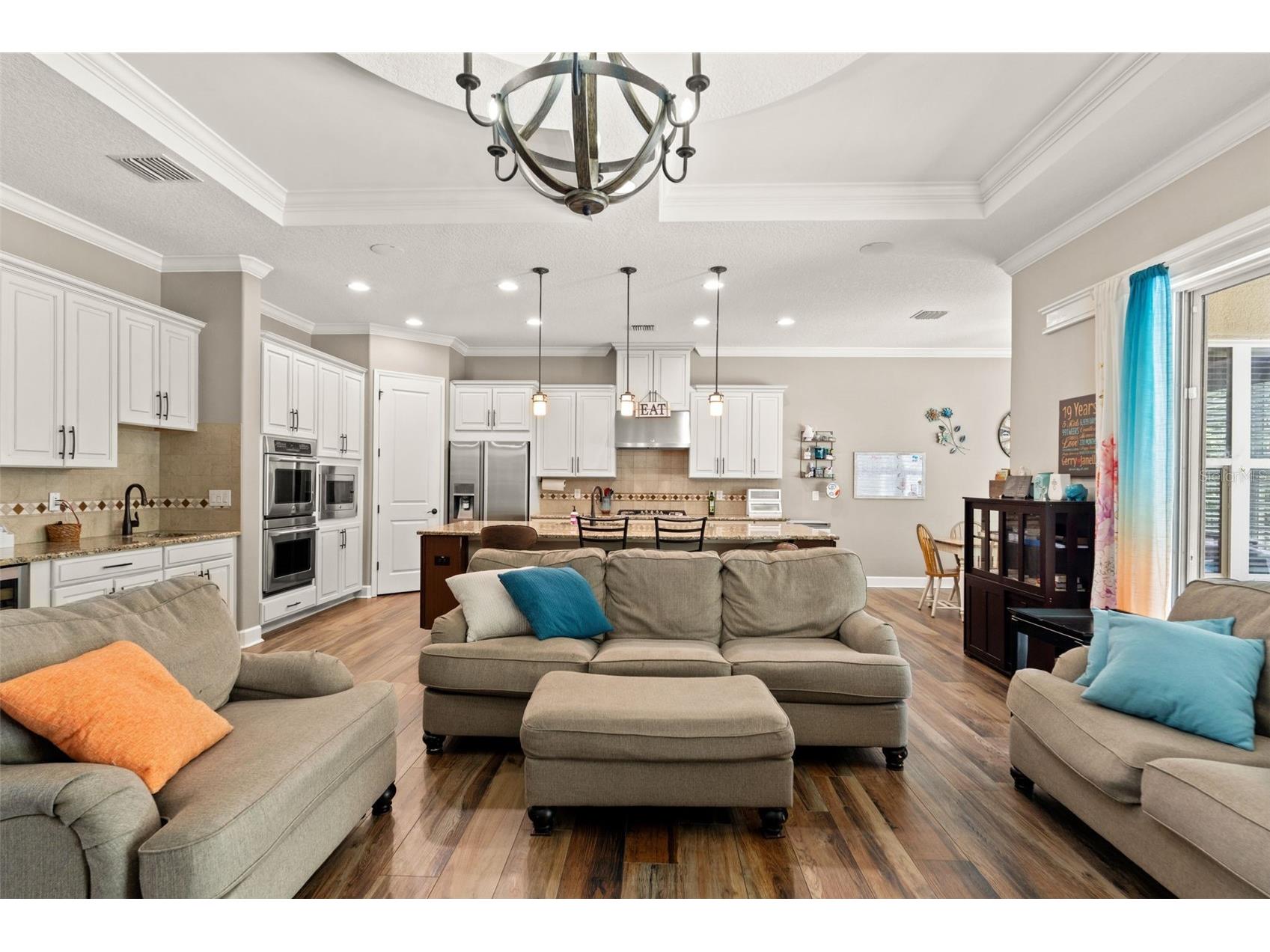 8853 Bella Vita Circle Land O Lakes FL 34637 W7884664 image6