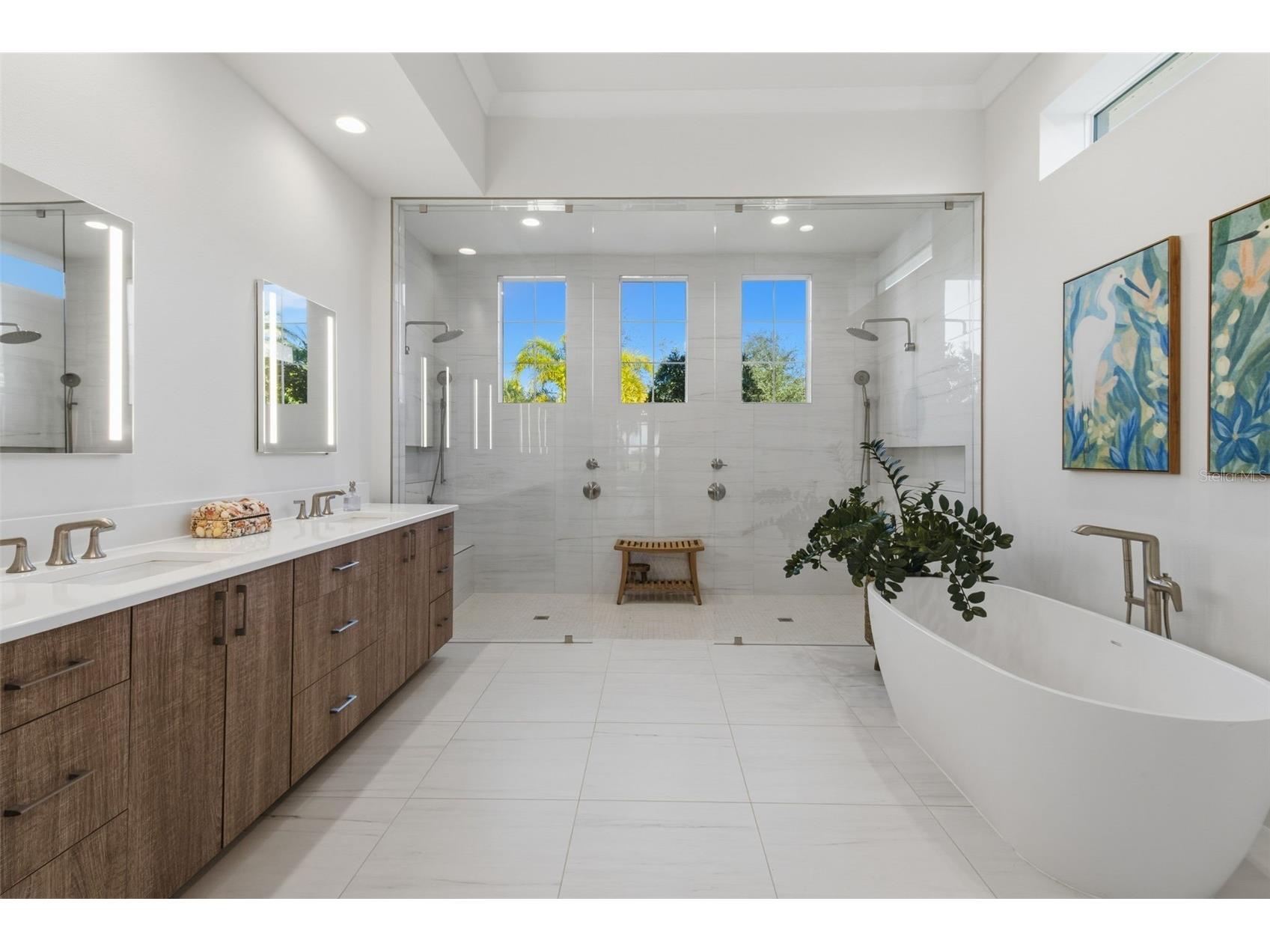 8853 Colonels Court Sarasota FL 34240 A4681770 image11