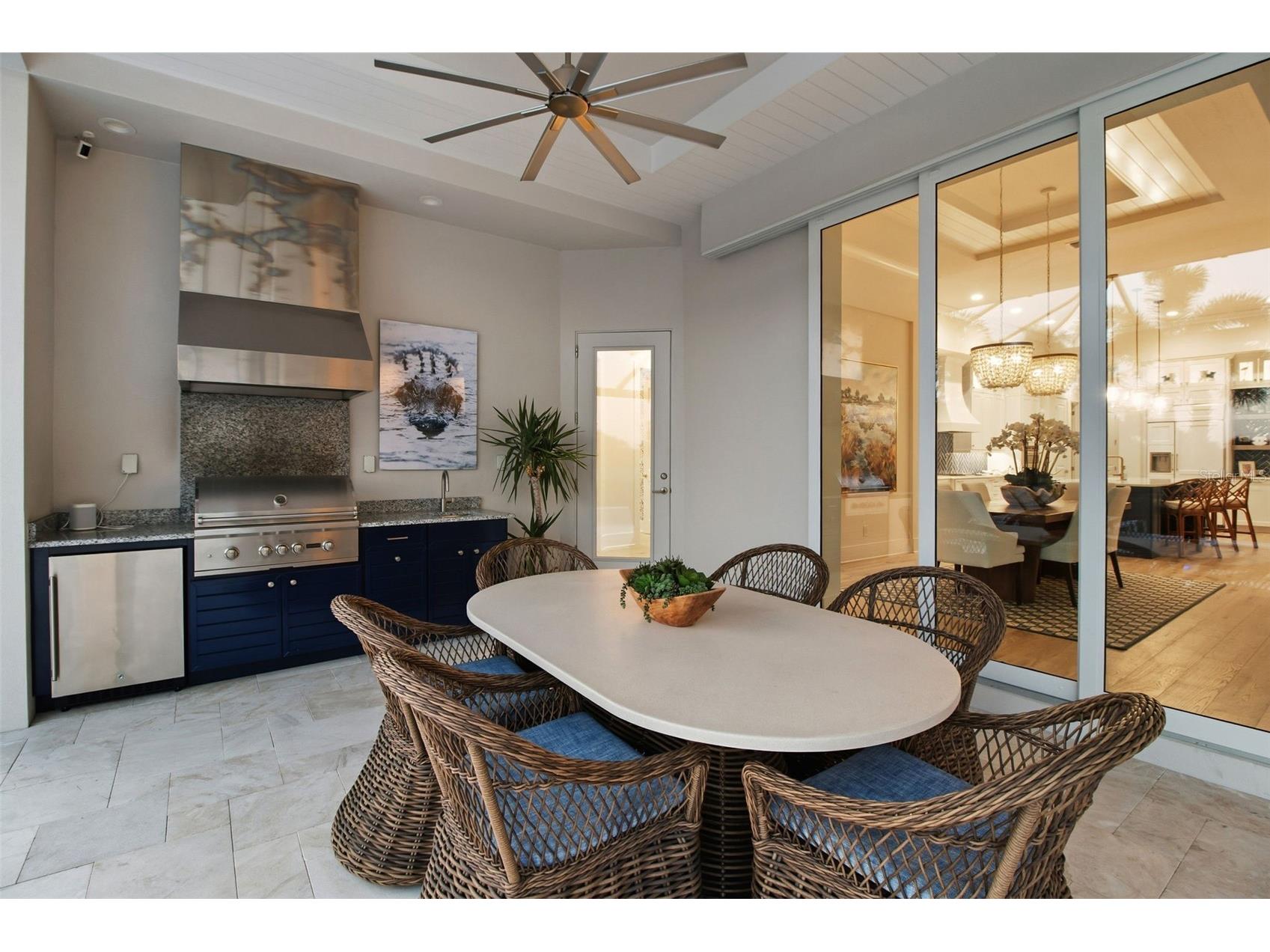 8853 Colonels Court Sarasota FL 34240 A4681770 image21
