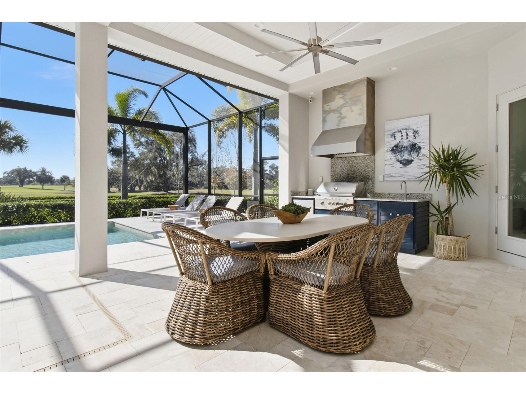 8853 Colonels Court Sarasota FL 34240 A4681770 image22