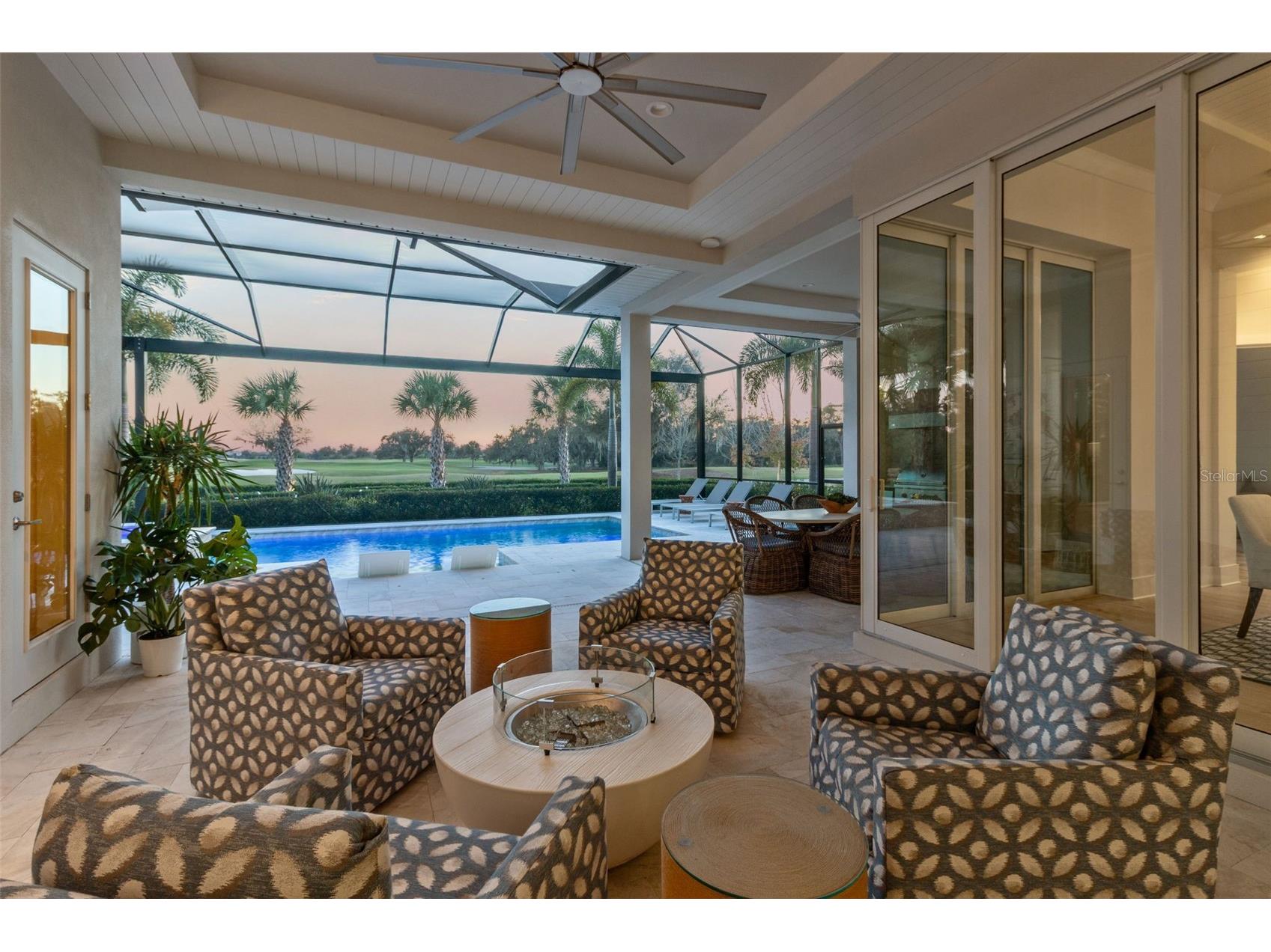 8853 Colonels Court Sarasota FL 34240 A4681770 image25
