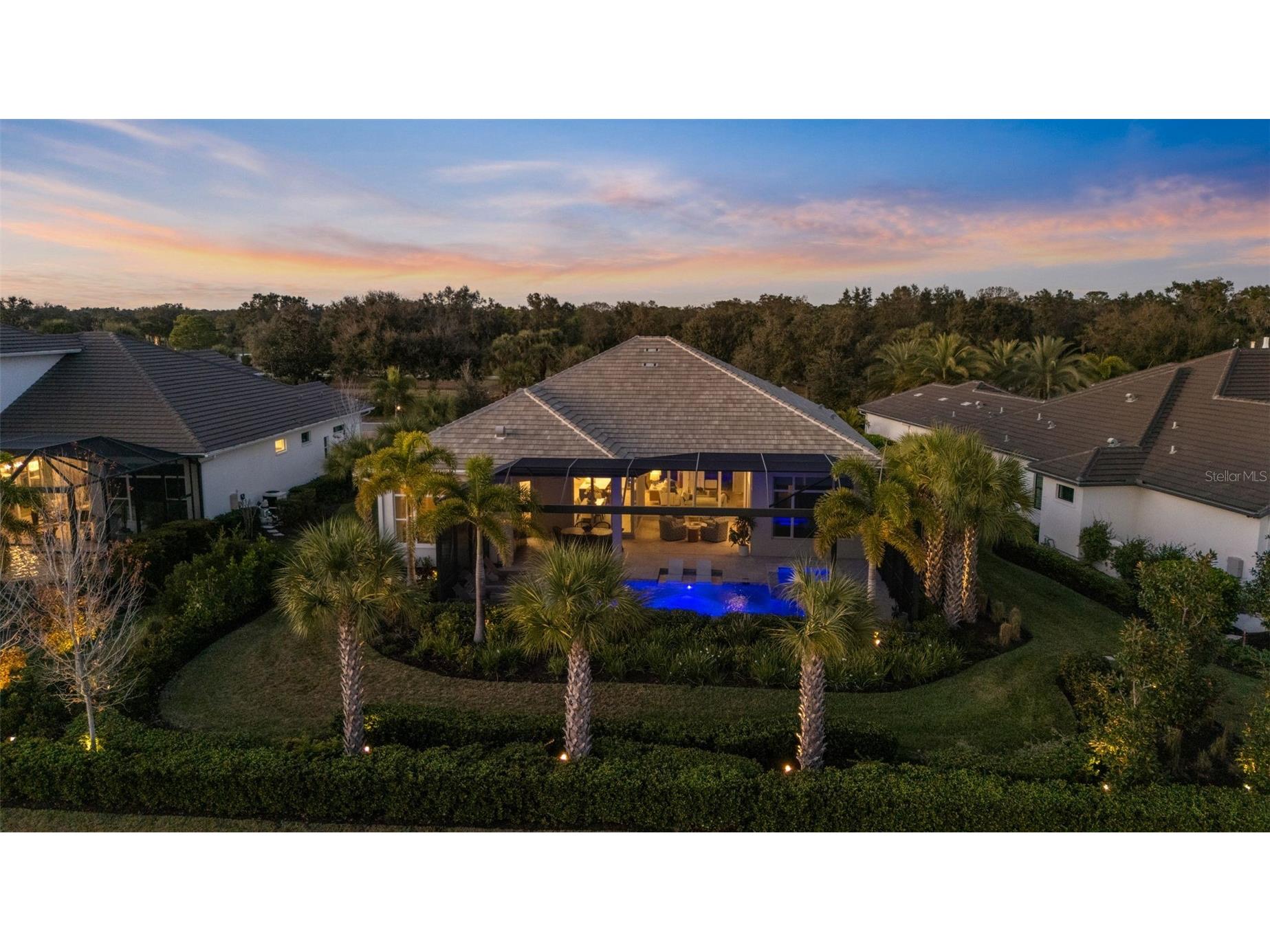 8853 Colonels Court Sarasota FL 34240 A4681770 image3