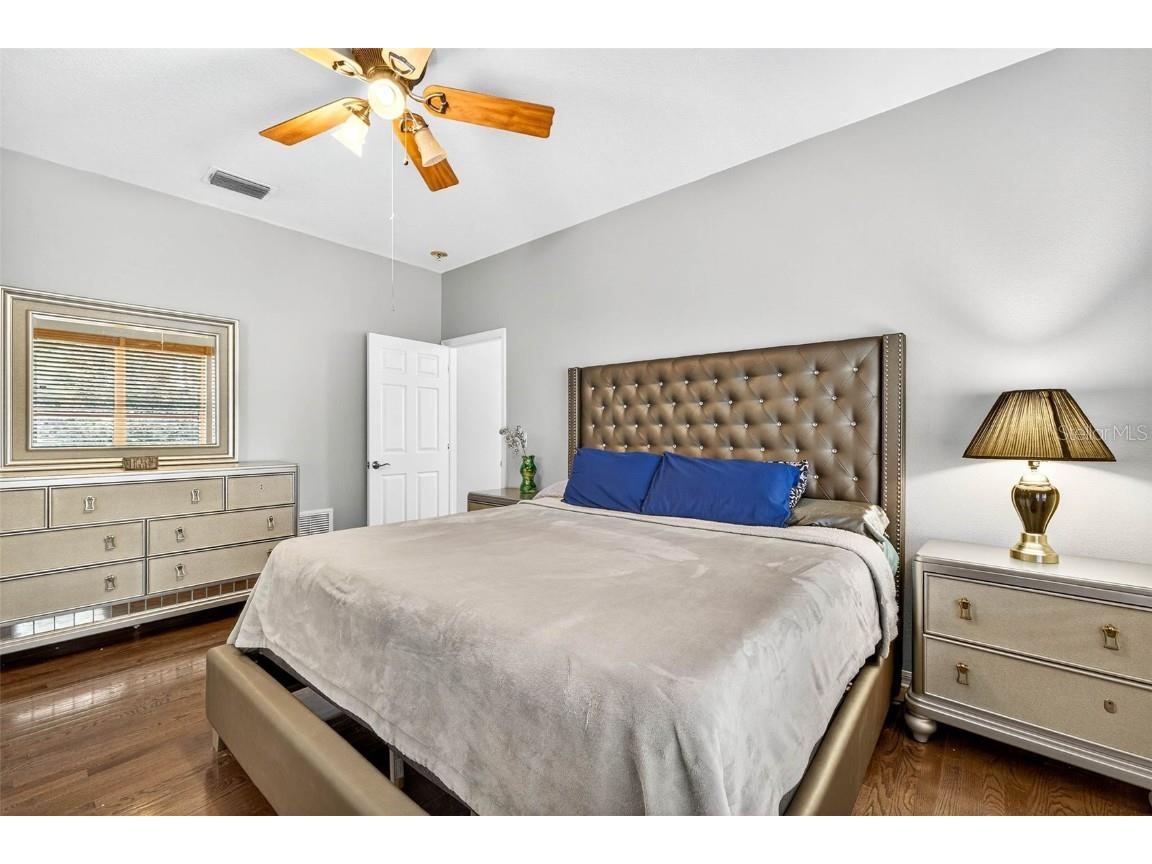 8853 Cypress Hammock Drive Tampa FL 33614 TB8446653 image19