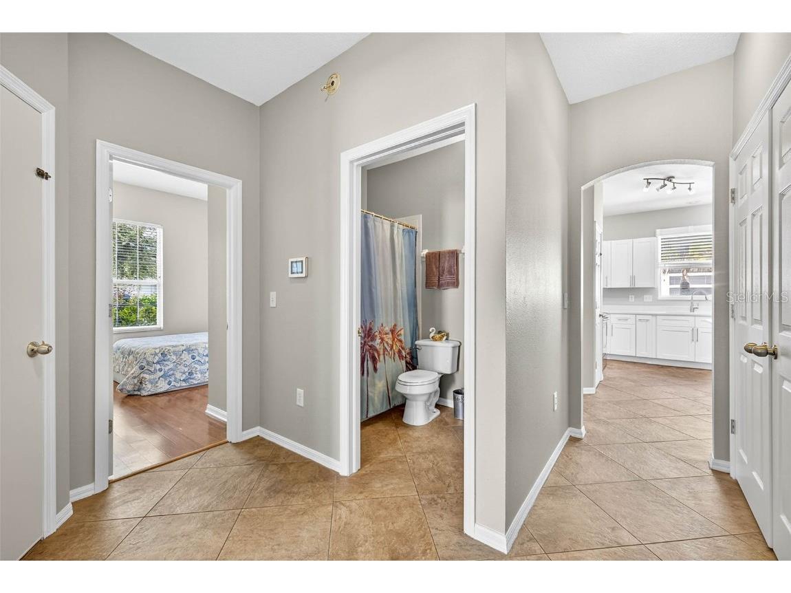 8853 Cypress Hammock Drive Tampa FL 33614 TB8446653 image26