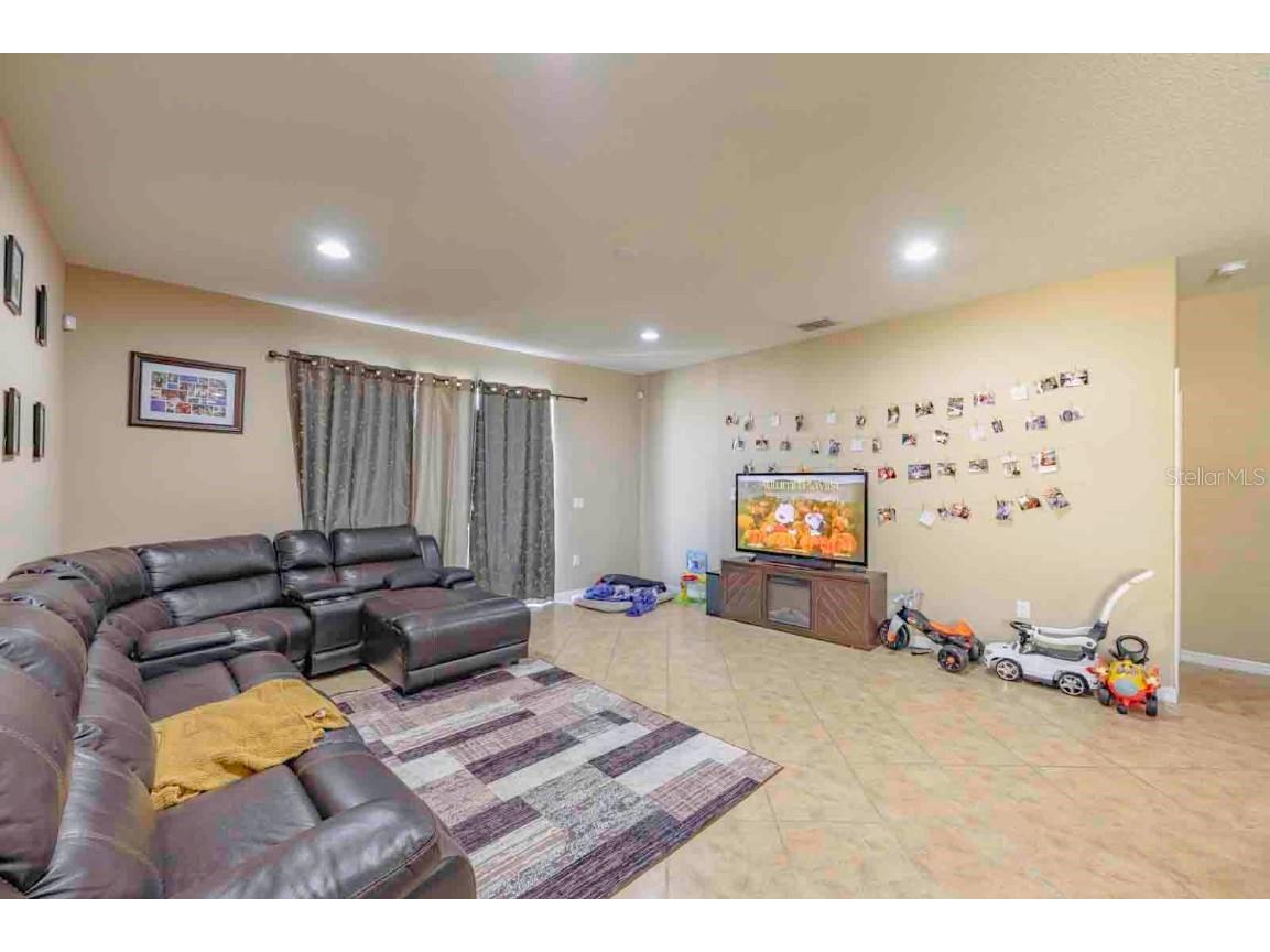 8853 Hinsdale Heights Drive Polk City FL 33868 L4957340 image6