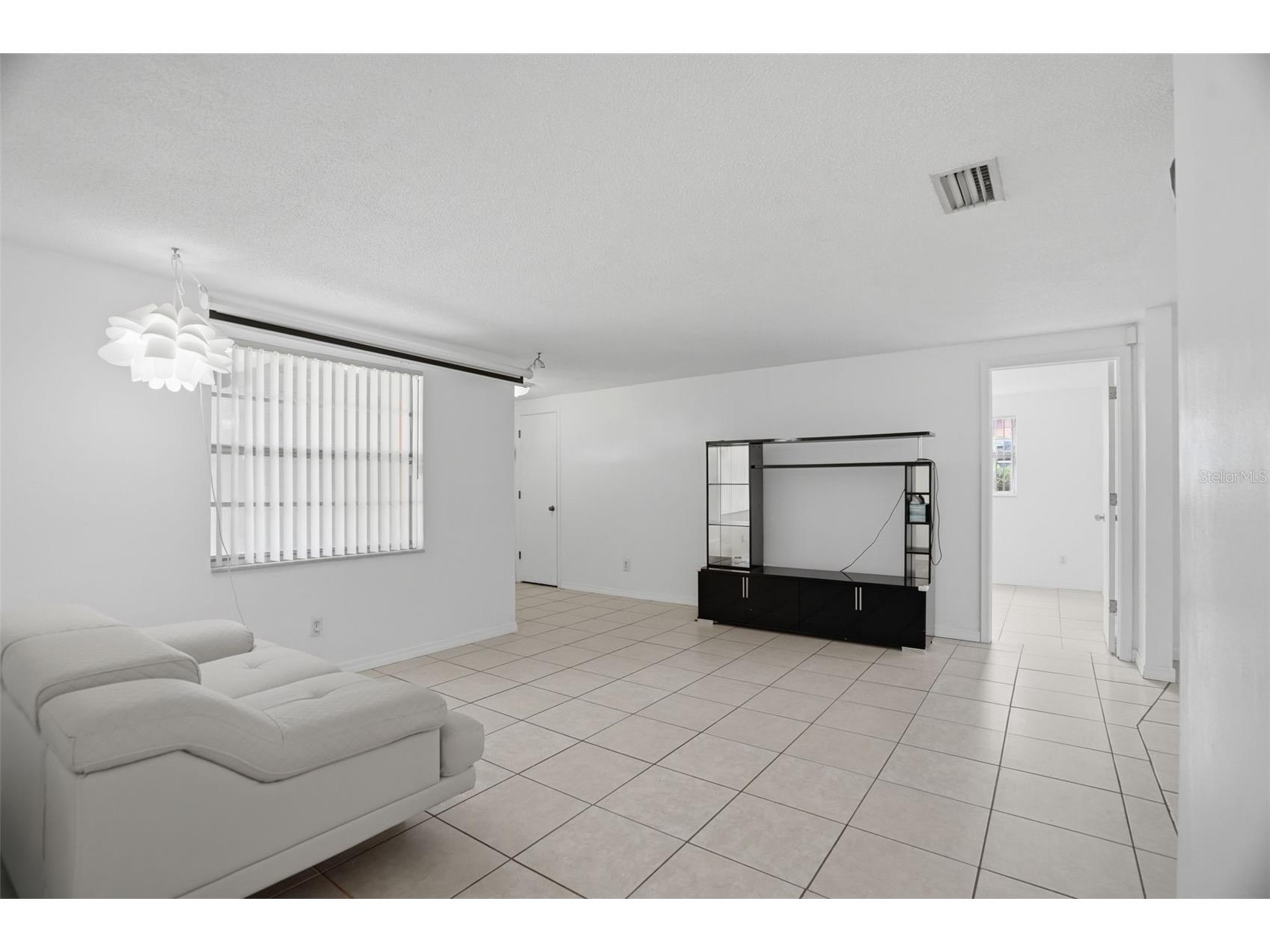 8855 53rd Way N Pinellas Park FL 33782 TB8522326 image6