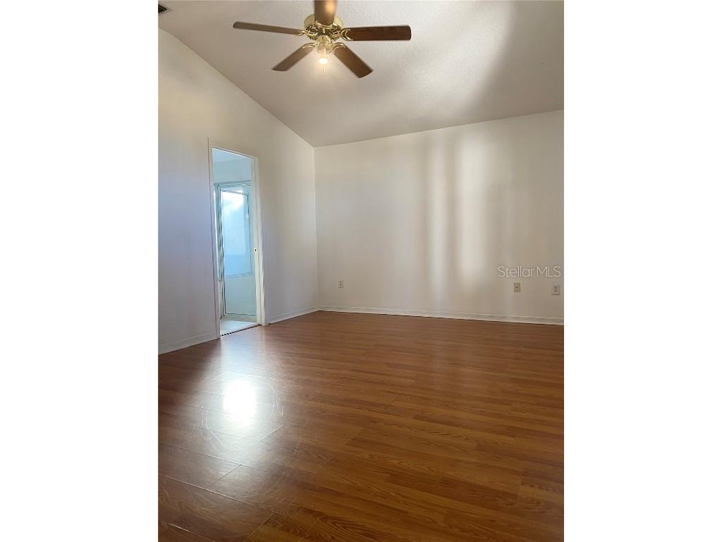 8855 Cypress Hammock Drive Tampa FL 33614 TB8450863 image16