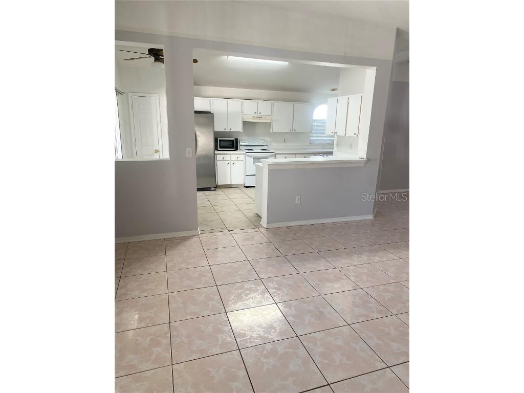 8855 Cypress Hammock Drive Tampa FL 33614 TB8450863 image5