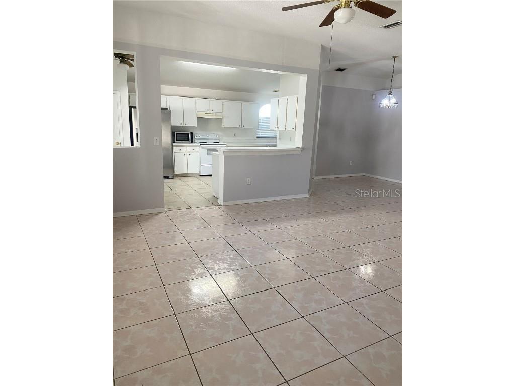 8855 Cypress Hammock Drive Tampa FL 33614 TB8450863 image6