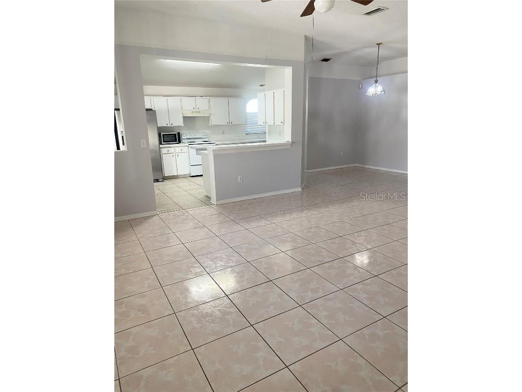 8855 Cypress Hammock Drive Tampa FL 33614 TB8450863 image7