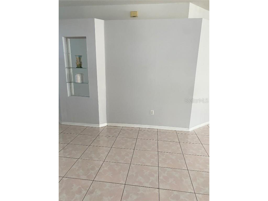 8855 Cypress Hammock Drive Tampa FL 33614 TB8450863 image9