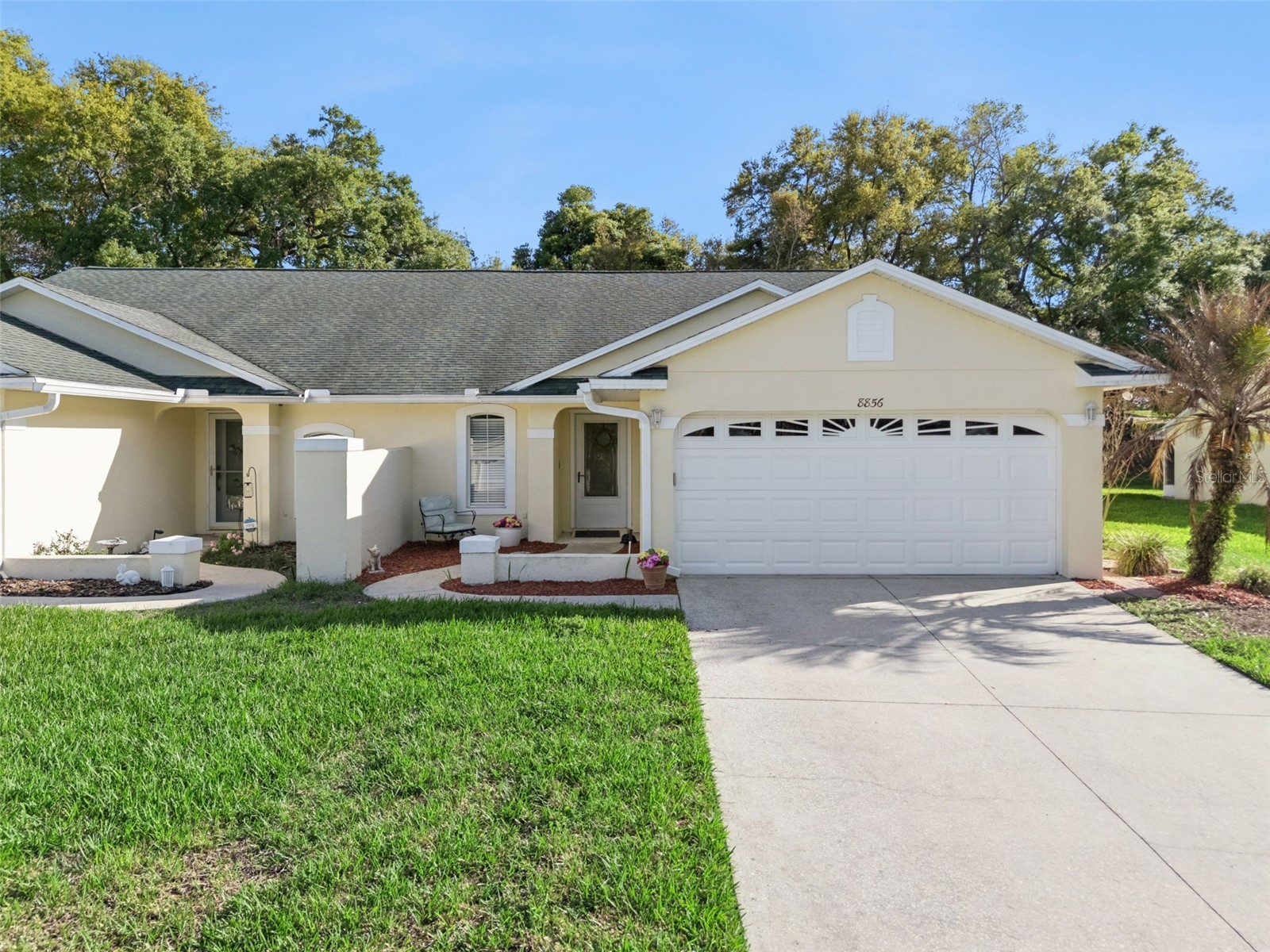 8856 Courtyard Lane Groveland FL 34736 G5109575 image1